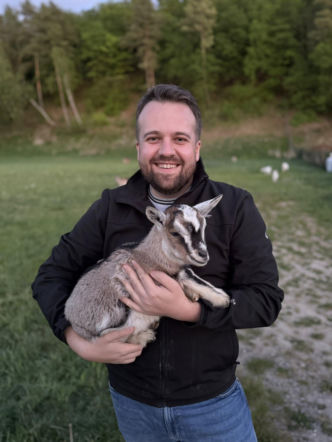 Od prezydenta do... bacy? Marek Materek został dyplomowanym rolnikiem. Wiemy, co z tymi kozami!