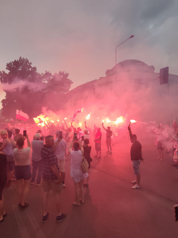 „Cześć i chwała bohaterom!”. Siedlczanie spotkali się w centrum miasta, by uczcić 82. rocznicę wybuchu Powstania Warszawskiego