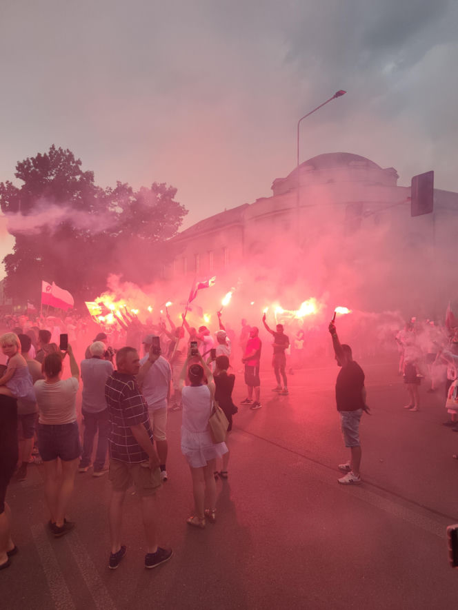 „Cześć i chwała bohaterom!”. Siedlczanie spotkali się w centrum miasta, by uczcić 82. rocznicę wybuchu Powstania Warszawskiego