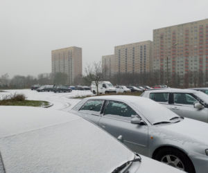 Spadł pierwszy śnieg! Zobacz jak wyglądają ulice Poznania
