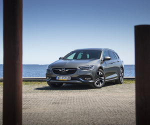 Opel Insignia Country Tourer 1.6 Turbo 200 KM A6
