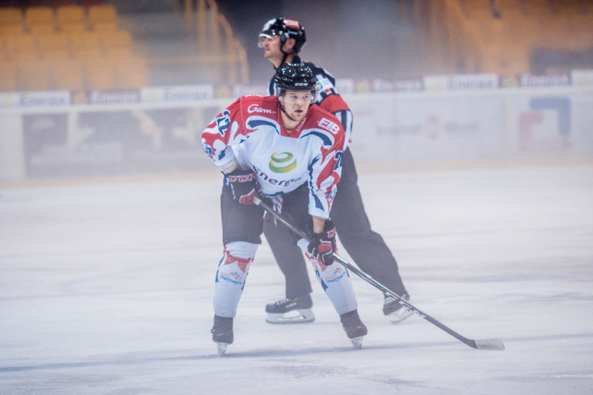 KH Energa Toruń - GKS Stoczniowiec 6:0, zdjęcia ze sparingu na Tor-Torze