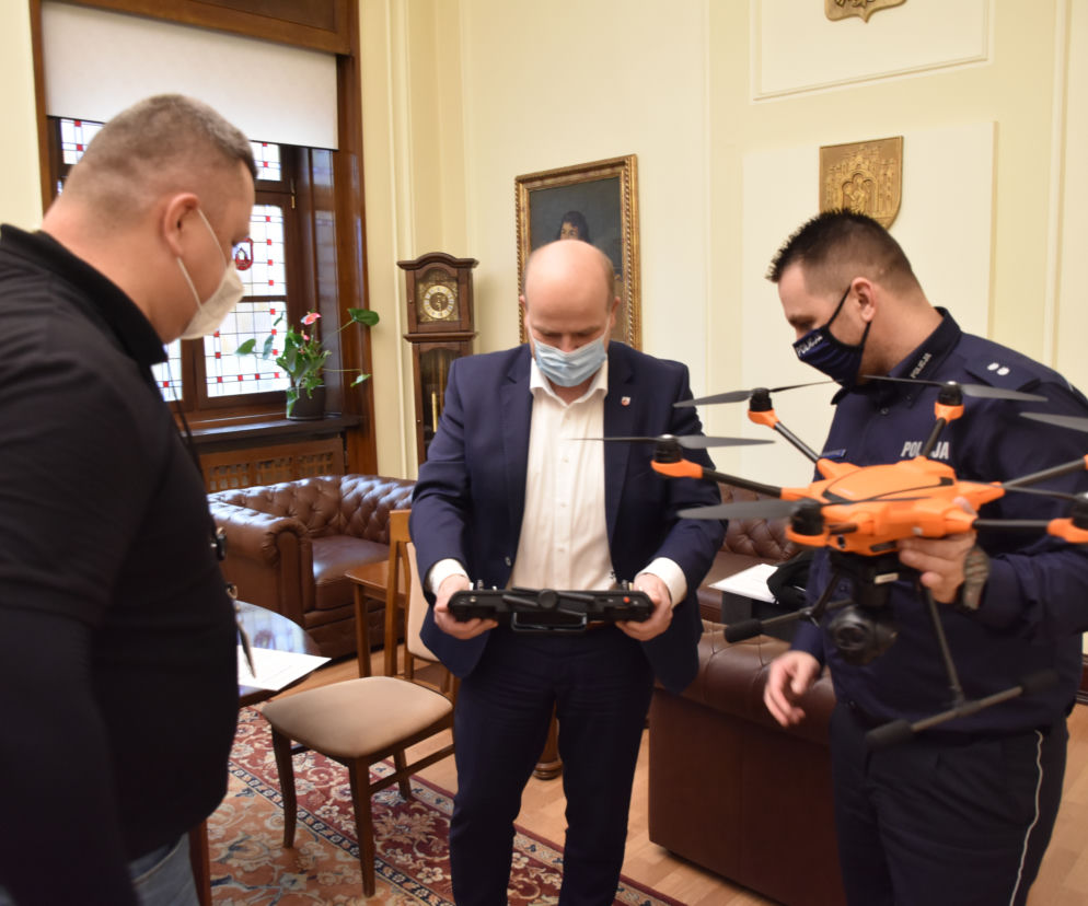 dron dla policji