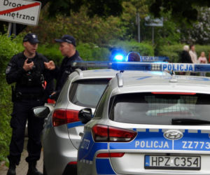 Zabarykadował się w łazience z nożem. Na warszawskiej Woli znaleziono ciało 67-letniej Ewy