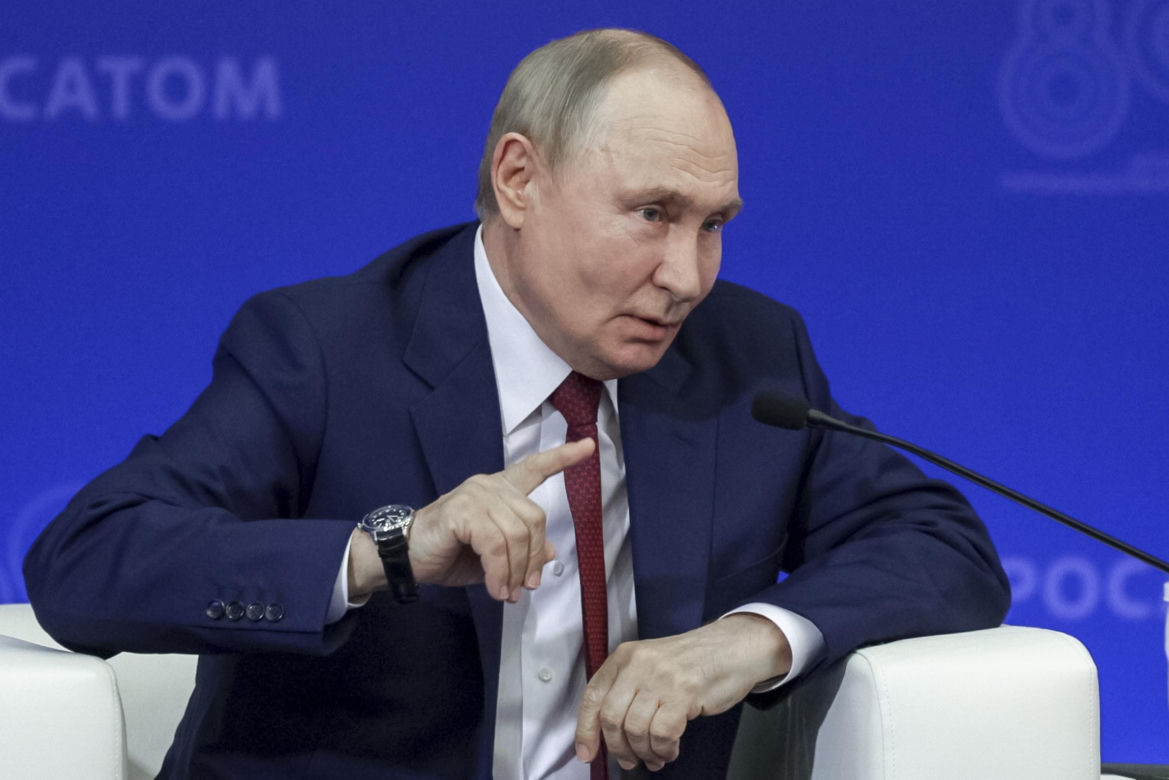 Jude Law zagrał Putina w nowym filmie! "Człowiek bez twarzy"