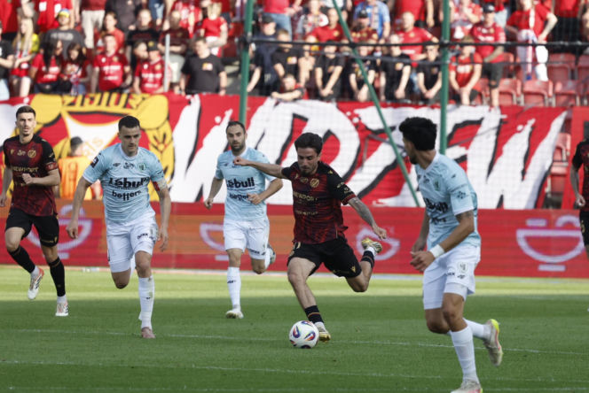 Widzew Łódź - Piast Gliwice: Zdjęcia kibiców i zawodników z meczu 34. kolejki PKO BP Ekstraklasy