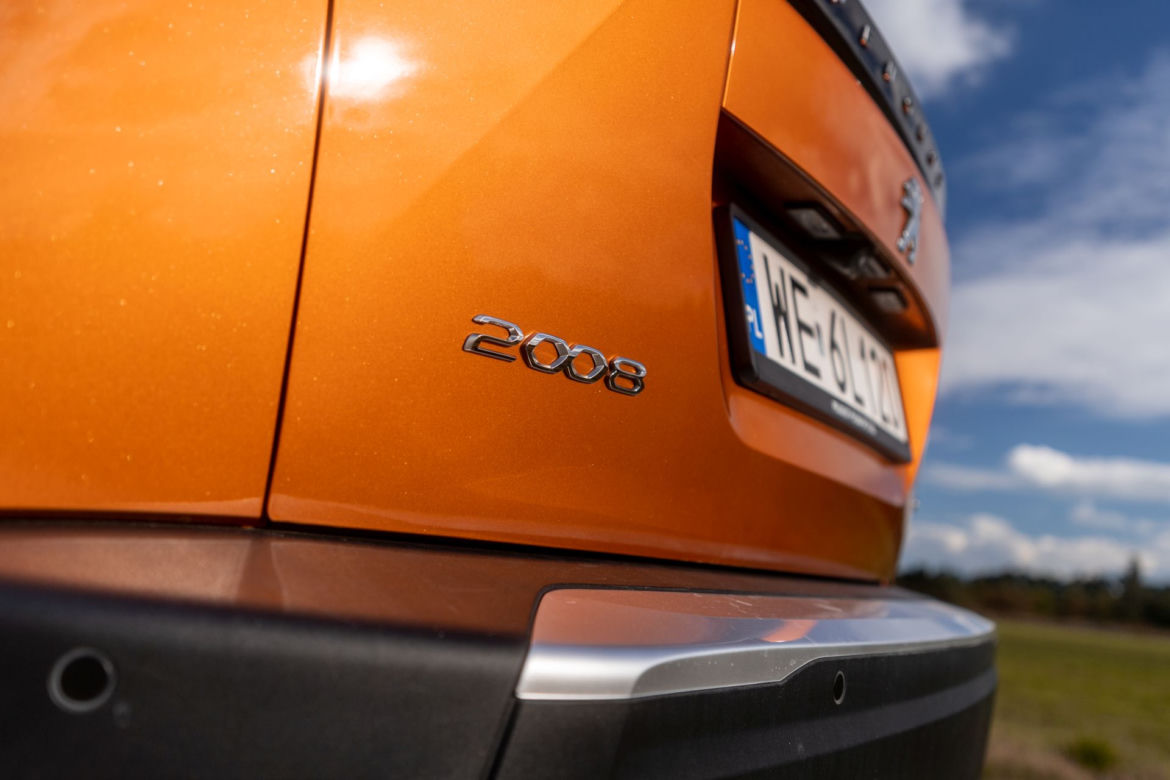 Peugeot 2008 1.2 PureTech 155 KM EAT8 GT Pack