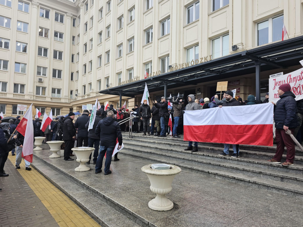 Protest “Nie dla deprawacji dzieci w szkołach”