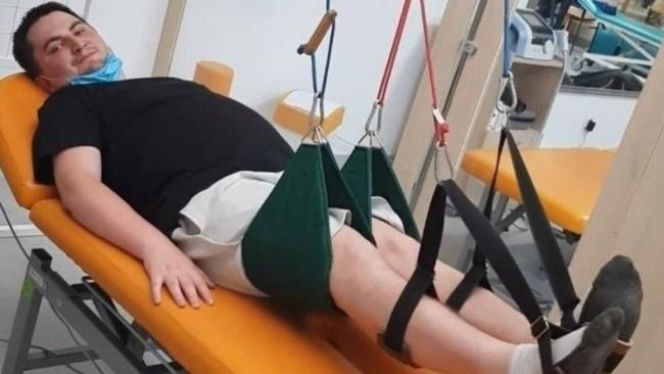 „Oddałem serce chorym dzieciom, teraz sam tonę w bólu”. Znany społecznik Przemek potrzebuje pomocy