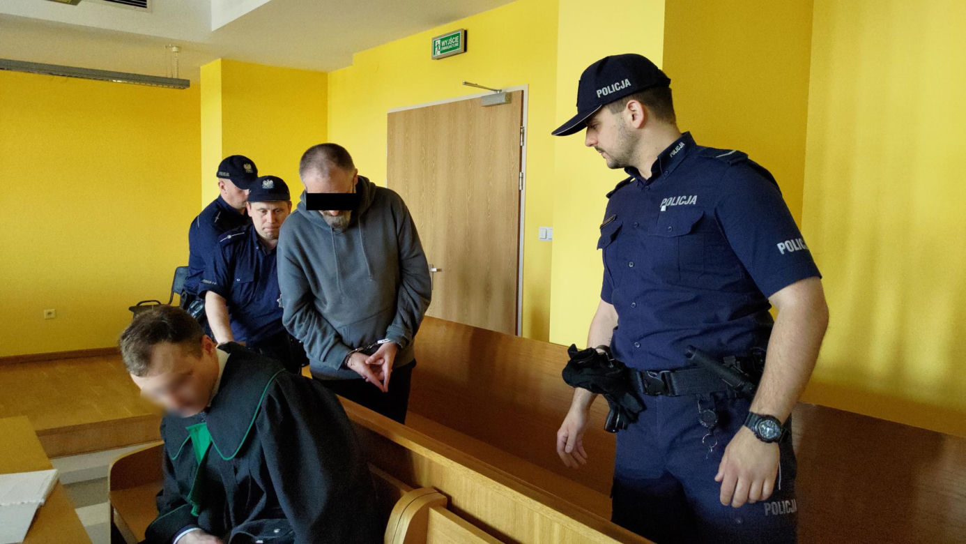 Ruszył proces księdza, który urządził orgię na plebanii w Dąbrowie Górniczej