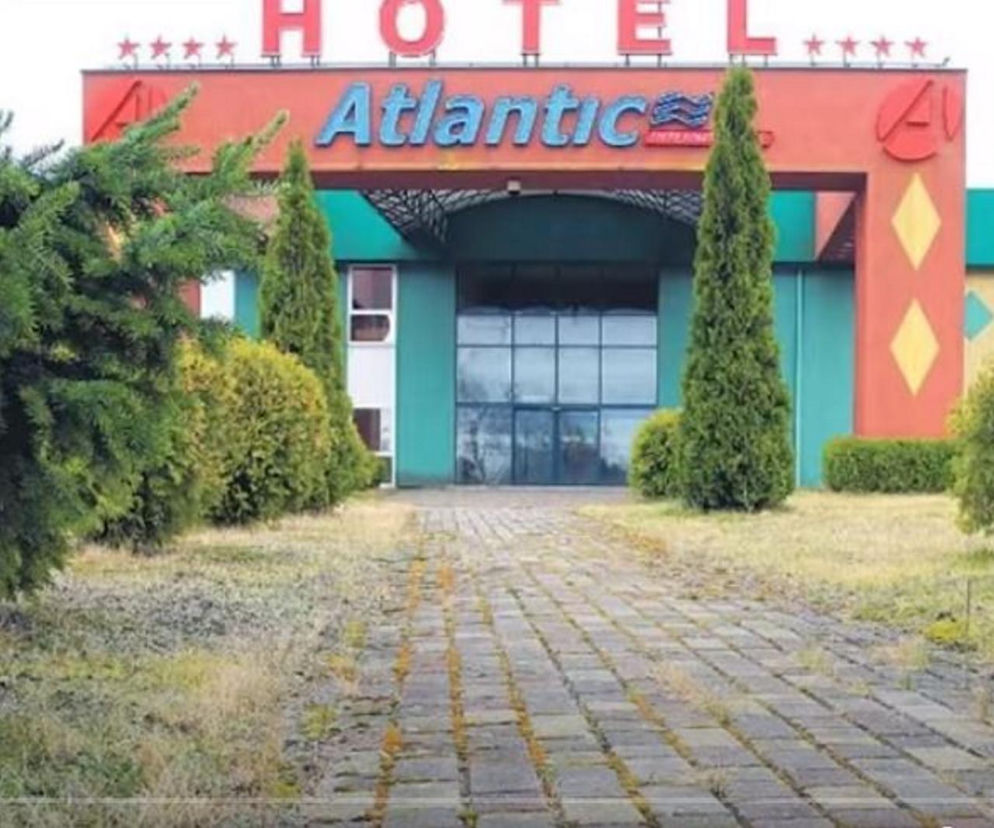 Tak wygląda opuszczony hotel Atlantic obok Koszalina