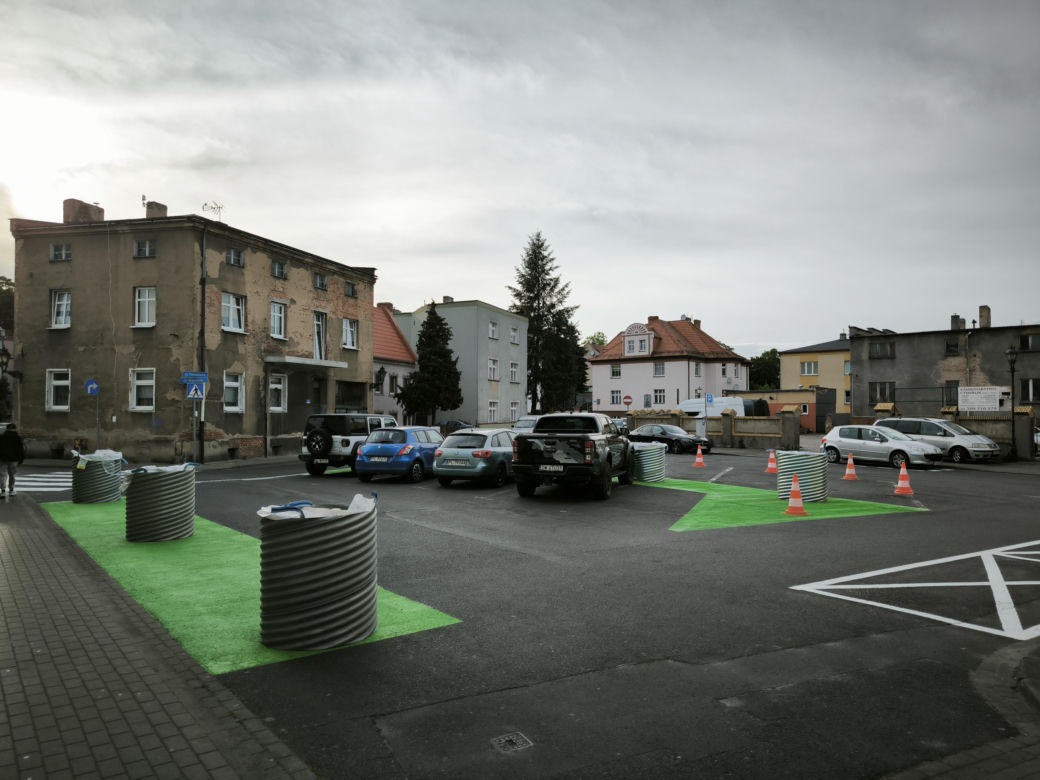 Plac Powstańców w Lesznie 