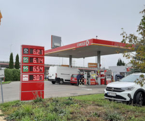 Ceny ropy naftowej szybują w górę, Cieśnina Ormuz pod blokadą 