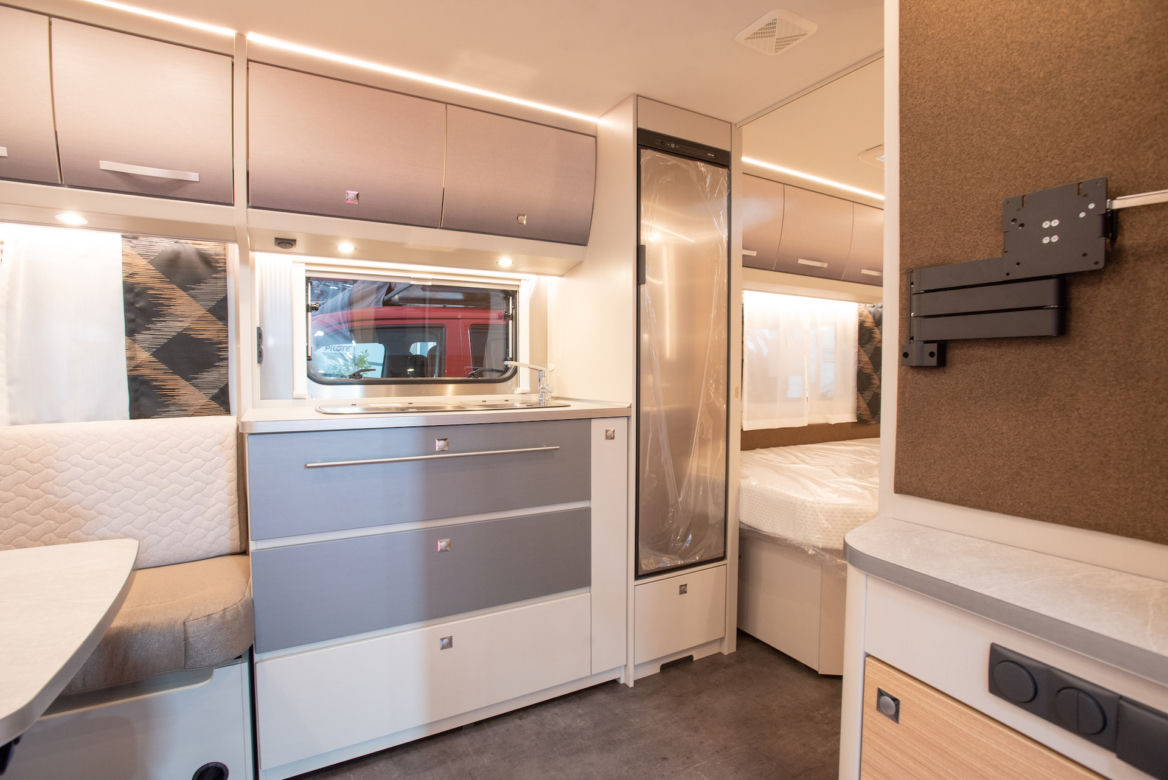 Kampery na targach Poznań Motor Show 2019