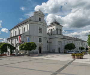 To miasto w woj. łódzkim zapisało się na kartach historii. Znalazł w nim schronienie Napoleon Bonaparte