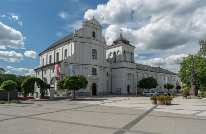 To miasto w woj. łódzkim zapisało się na kartach historii. Znalazł w nim schronienie Napoleon Bonaparte