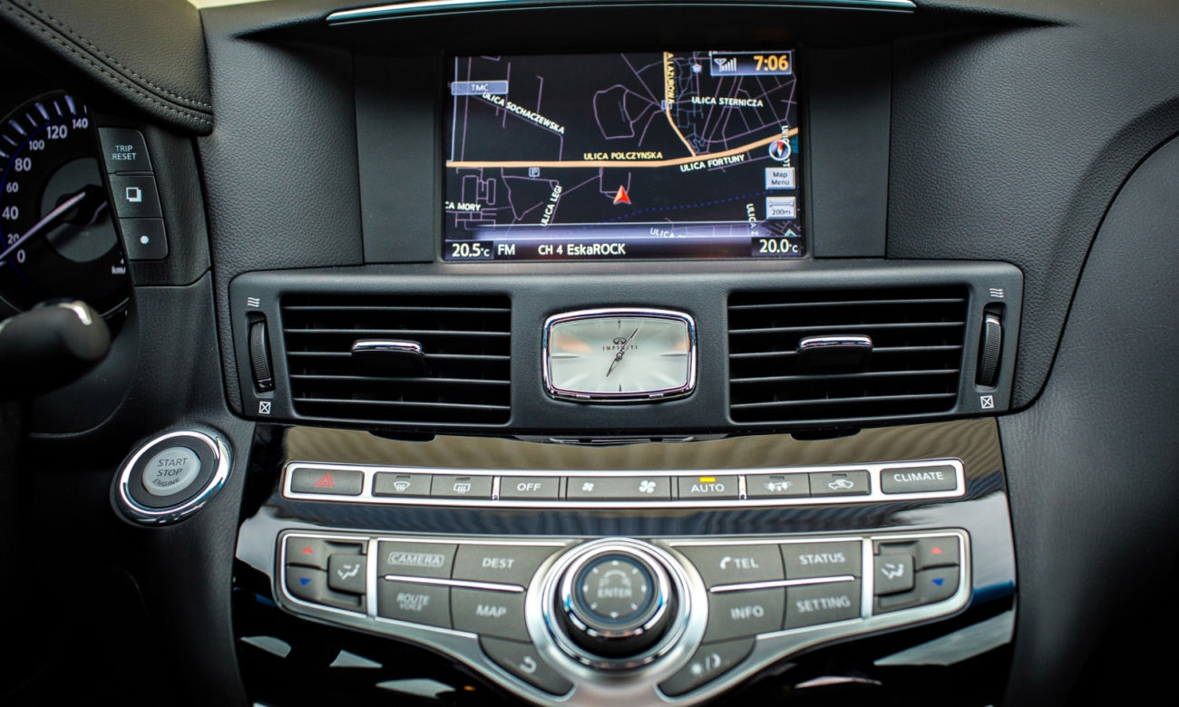 Infiniti Q70 2.2d Sport Tech