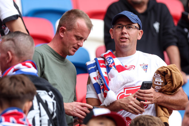 Górnik Zabrze - Lech Poznań: Zdjęcia kibiców i zawodników z meczu 8. kolejki PKO BP Ekstraklasy
