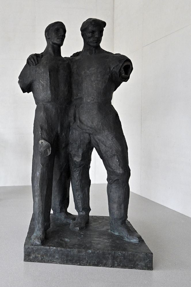 Wanny, buty i manekiny za 851 tys. zł? Ale sztuka! „To jedna z najbardziej wpływowych artystek na świecie”