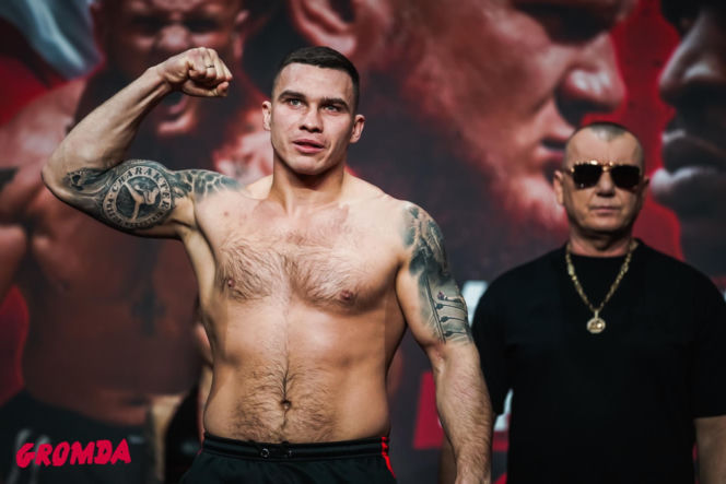 Ring girls Gromda 24