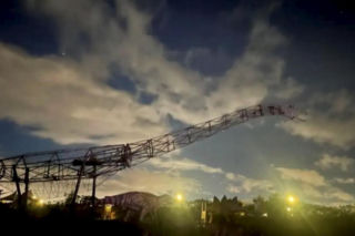 Piorun trafił prosto w dinozaura! Zobacz, co z niego zostało