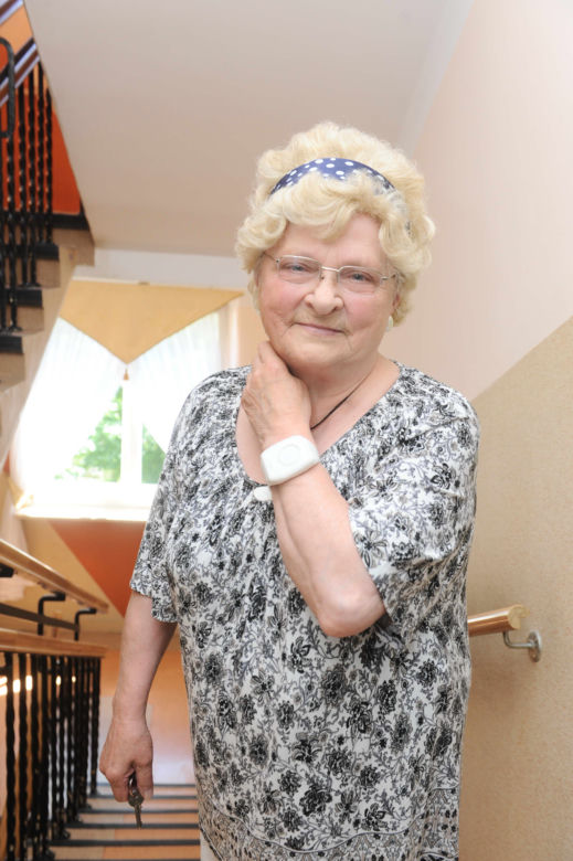 Elektronika pomaga seniorom