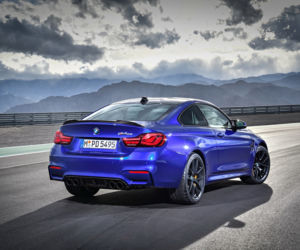 BMW M4 CS