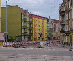 Przedwojenne torowisko tramwajowe na ul. Emilii Plater