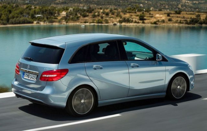 Mercedes B