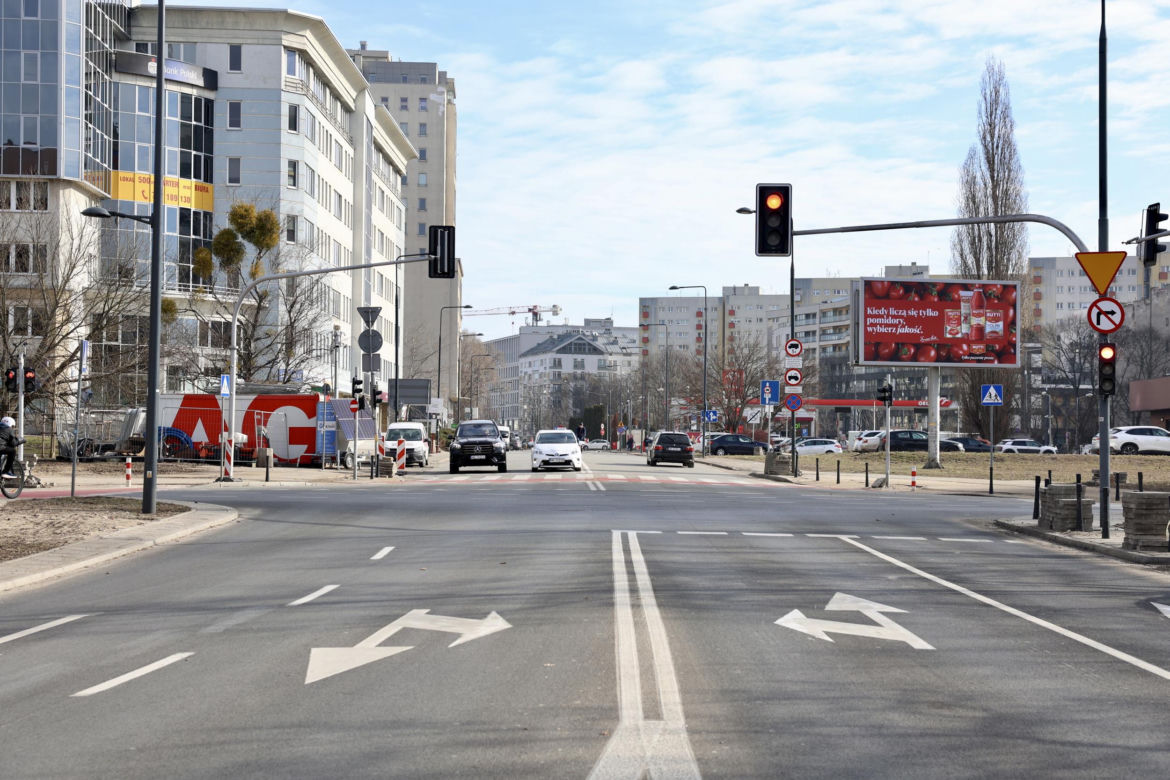 Ulica Leszno w Warszawie, choć zmieniała nazwy, dla pokolenia wojennego pozostała symbolem tragicznych wydarzeń
