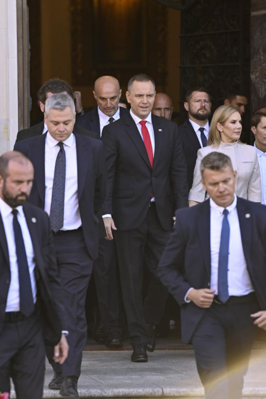Piotr Kraśko, Karol Nawrocki, Donald Tusk