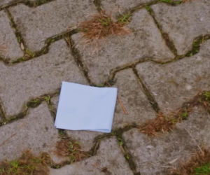 Miłość i nadzieja odc. 360. Koperta z nagraniem