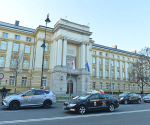 Protest taksówkarzy pod KPRM