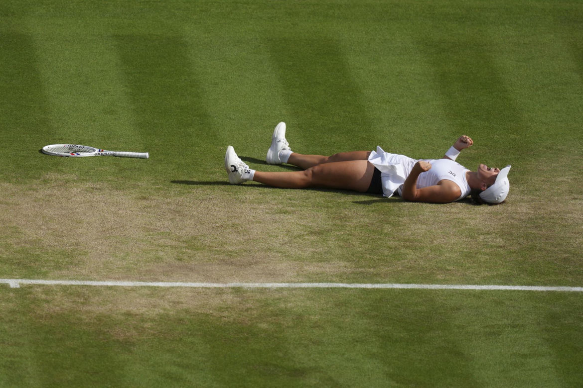 Iga Świątek wygrywa Wimbledon