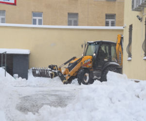 Zima nie odpuszcza. Pogodowy armagedon w podkarpackich miastach [ZDJĘCIA]