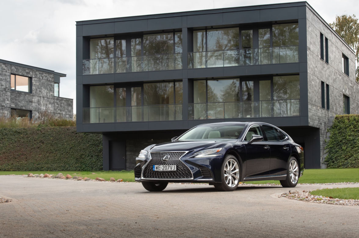 Lexus LS 500 Omotenashi 3.5 V6 417 KM