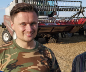 Krzysztof Ciecióra, wiceminister rolnictwa. Uprawiam winnicę i rzepak