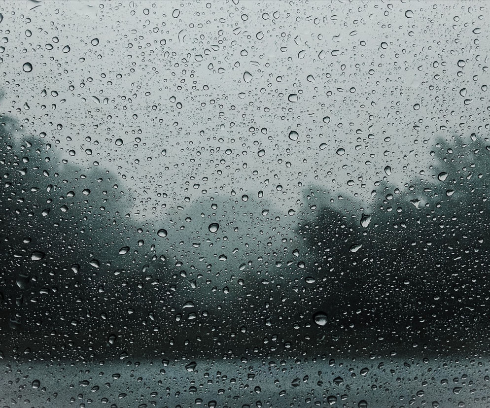 Śląskie: Nadchodzi ZAŁAMANIE pogody! Gwałtowny spadek temperatury i ulewy [PROGNOZA POGODY]