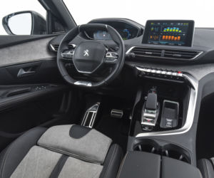 Peugeot 3008 GT HYbrid4 300 KM e-EAT8