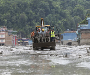 Katastrofa w Nepalu. Setki osób zaginęły, wśród nich zagraniczni turyści