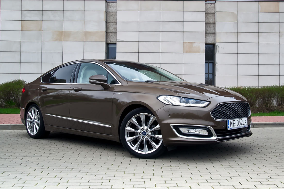 Ford Mondeo Vignale 2.0 TDCi 210 KM Twin-turbo PowerShift