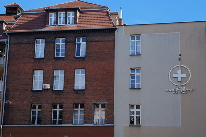 Pracownicy szpitala zrzucili się na opłacenie serwisu aparatury do operacji