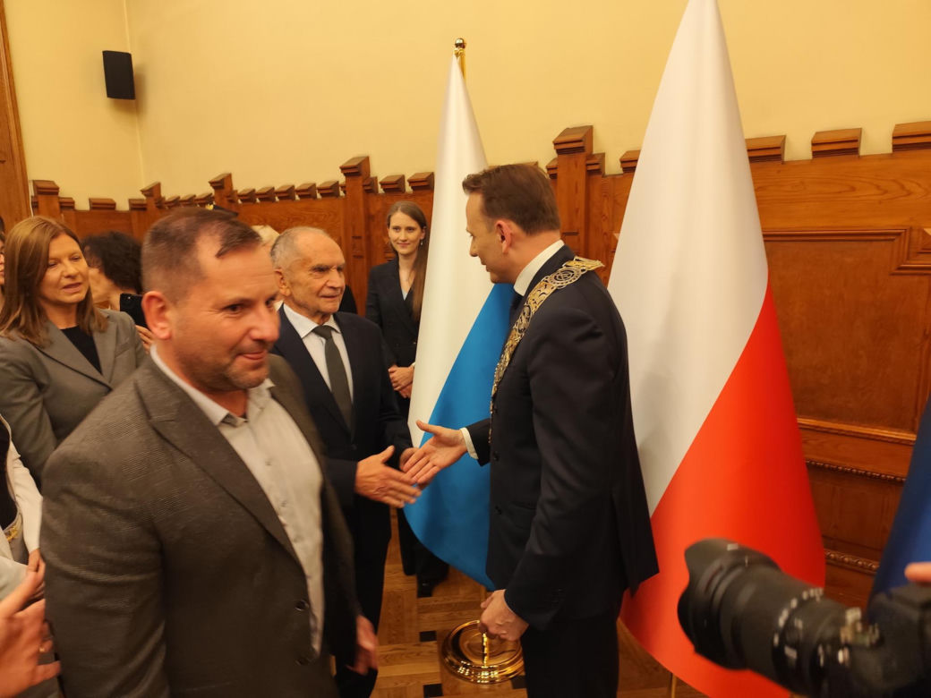 Zaprzysiężenie Gibały. Emocje sięgały zenitu