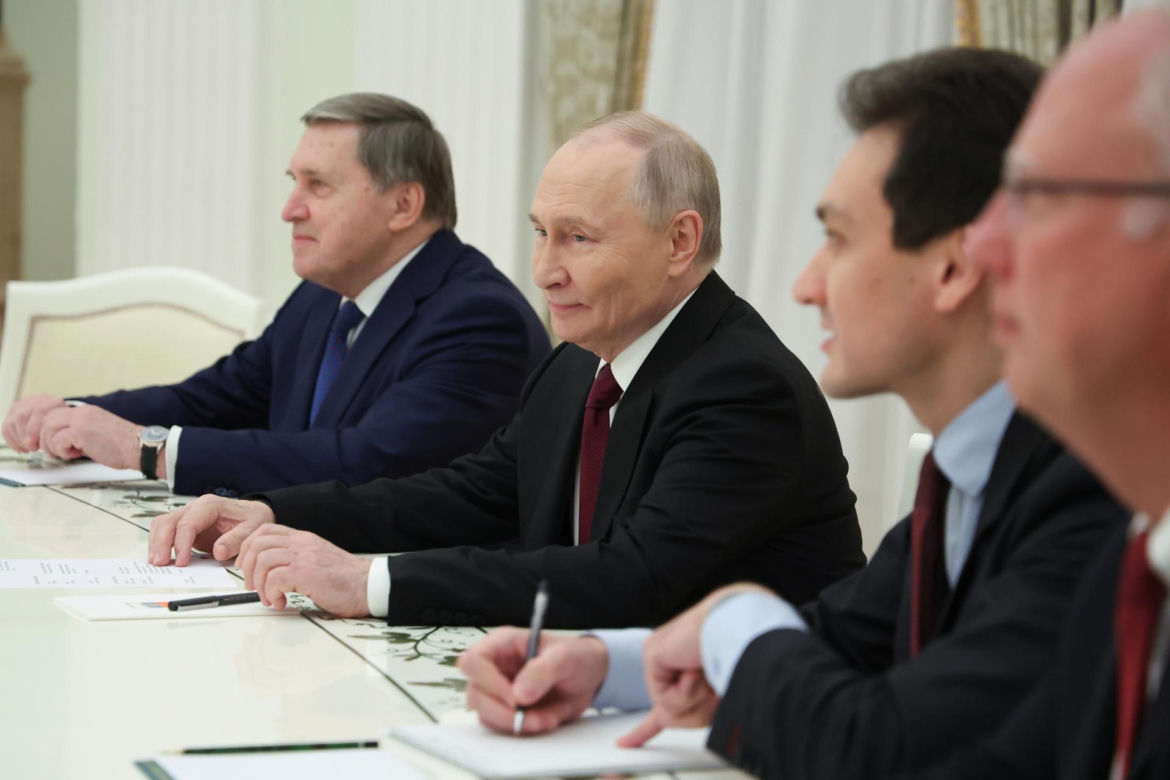 Prezydent Rosji Putin spotyka się ze specjalnym wysłannikiem USA Witkoffem na Kremlu