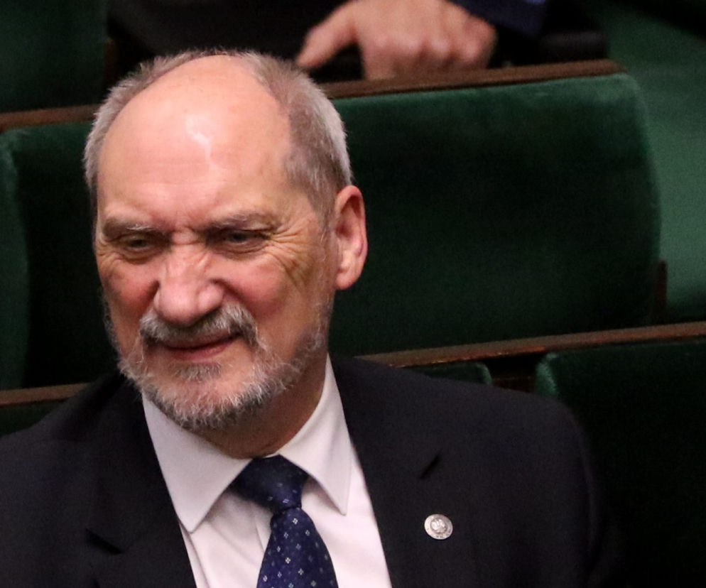 Macierewicz