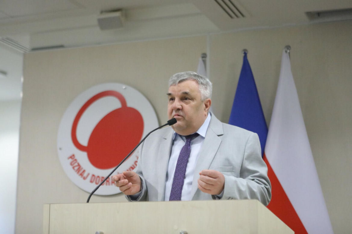 Nie poznaliśmy dawnego kolegi Leppera! Bez wąsów to ktoś inny 
