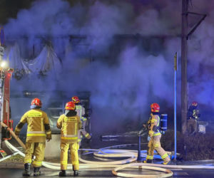 Pożar na targowisku przy ul. Bakalarskiej. Zatrzymano 36-letniego mężczyznę