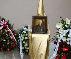 Tłumy żegnały abp. Józefa Michalika. Kardynał Dziwisz przewodniczył mszy