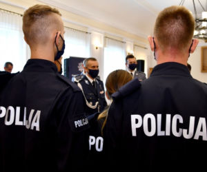 Podlaska policja ma nowych funkcjonariuszy. Złożyli uroczyste ślubowanie [ZDJĘCIA]