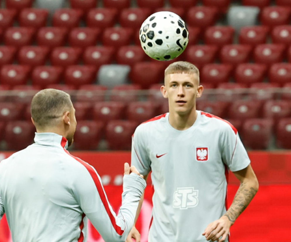 Wiktor Nowak powołany przez Jana Urbana. Młody talent zachwyca w Slavii Praga
